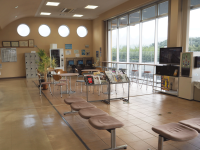 待合ホール